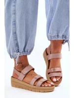 Model topánok na klinoch 181423 Krok v štýle