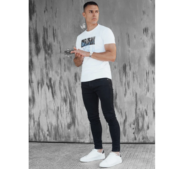 Pánské bílé tričko Dstreet model 21975929 - FashionStreet Pánské bílé tričko Dstreet model 21975929 - FashionStreet
