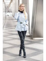 Svetlomodrá krátka dámska bunda s opaskom (AG3-03)