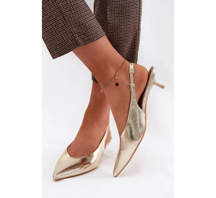 Dámské sandály z umělé kůže na podpatku Zlaté Averelle