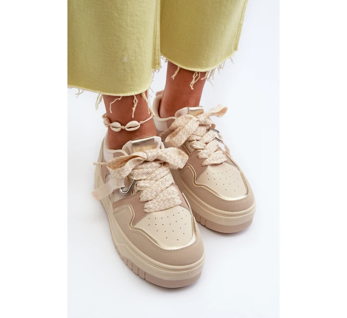 Dámské tenisky na platformě z ekokože béžové model 21657725 - Boto Dámské tenisky na platformě z ekokože béžové model 21657725 - Boto