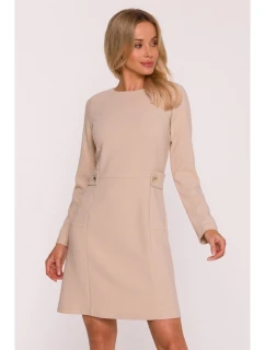S419 Šaty s ozdobnými gombíkmi v páse - béžové