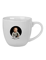Personalizovaný keramický hrnček s objemom 400 ml s výrezom pre fotografiu na podklade