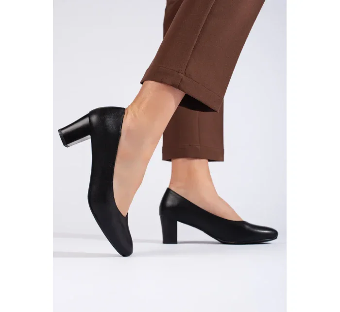 Trendy černé dámské lodičky na širokém podpatku Trendy černé dámské lodičky na širokém podpatku