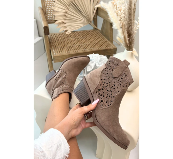 Kožené Dámské Boty na Podpatku  Hnědé model 21961079 - S.Barski