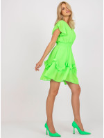 Fluo zelené mini šaty s volánom