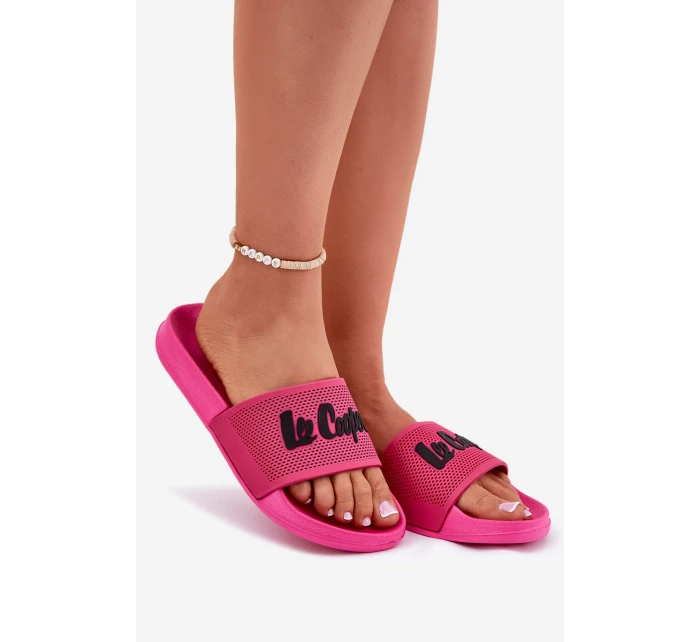 Dámské Pantofle model 21693906 Fuchsie - Lee Cooper