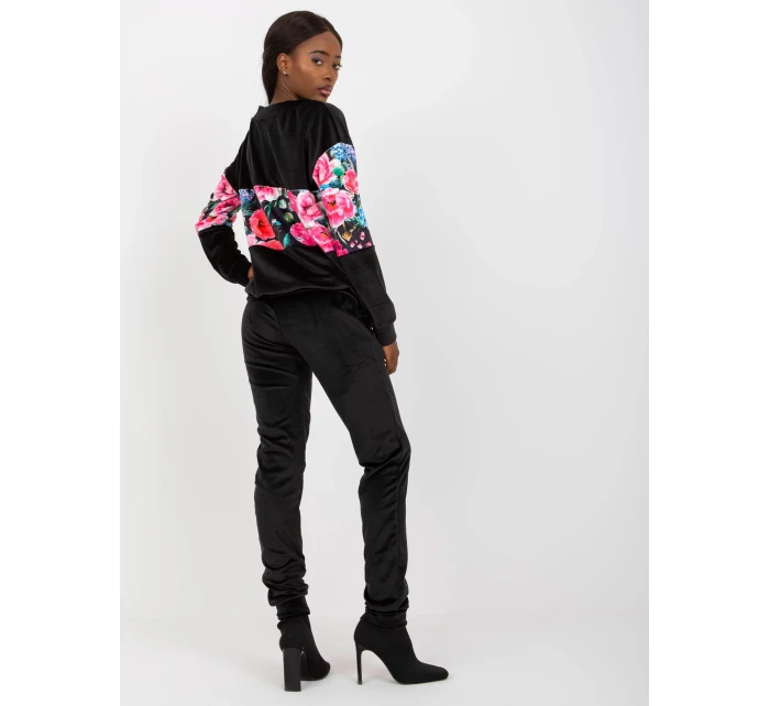 Súprava RV KMPL 8172.44P čierna Súprava RV KMPL 8172.44P čierna