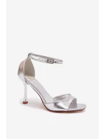 Dámske sandále na podpätku - strieborné Revella