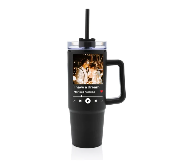 Cestovní termoska s průhledným víčkem s vlastním odkazem na oblíbenou písničku