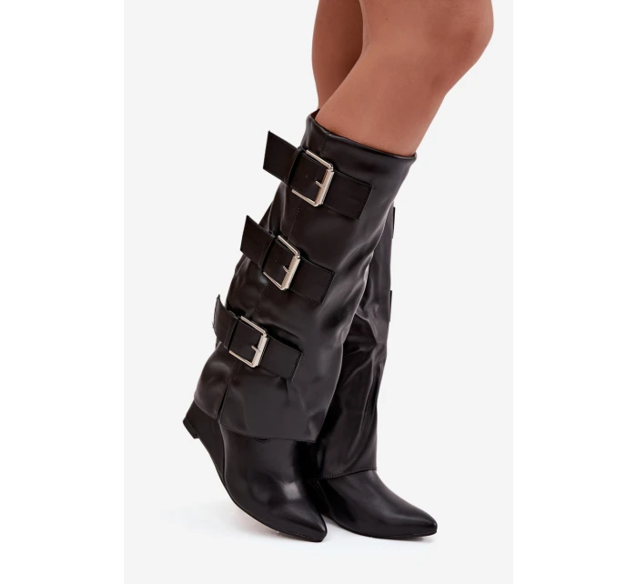 Dámské kozačky na platformě s ohnutým horním lemem a stříbrnými přezkami Černé Sarisse