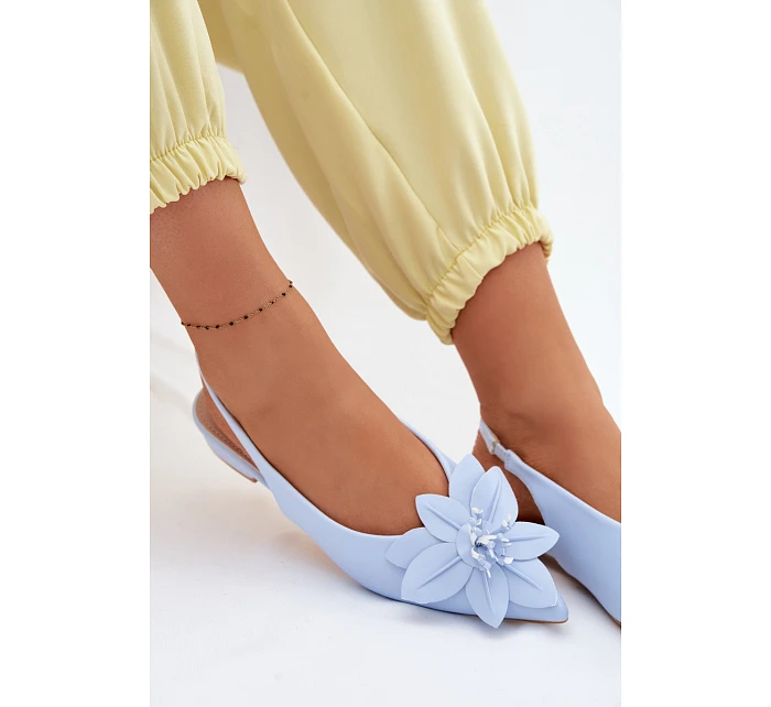 Dámské sandály na ploché podrážce s květem modré model 22102837 - Boto