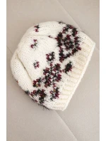 Dámská zimní vlněná čepice s ozdobnými krystalky K399 černá