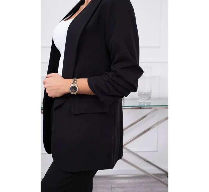 Elegantná súprava saka a nohavíc čiernej farby