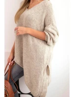 Dámský asymetrický svetr z vlny Plus Size s výstřihem do V tmavě béžový Dámský asymetrický svetr z vlny Plus Size s výstřihem do V tmavě béžový