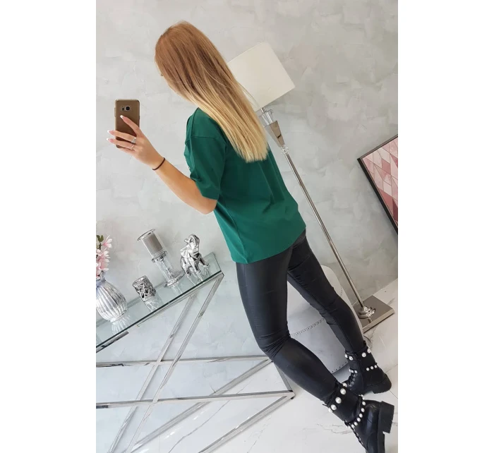 model 18746364 zelená halenka s potiskem - K-Fashion model 18746364 zelená halenka s potiskem - K-Fashion