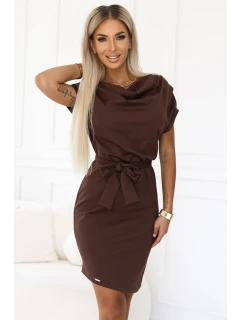 240-9 ROXI šaty s asymetrickou sukňou a opaskom - CHOCOLATE