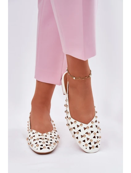 Zdobené Baleríny Na Plochém Podpatku Bílé model 21696513 - Boto