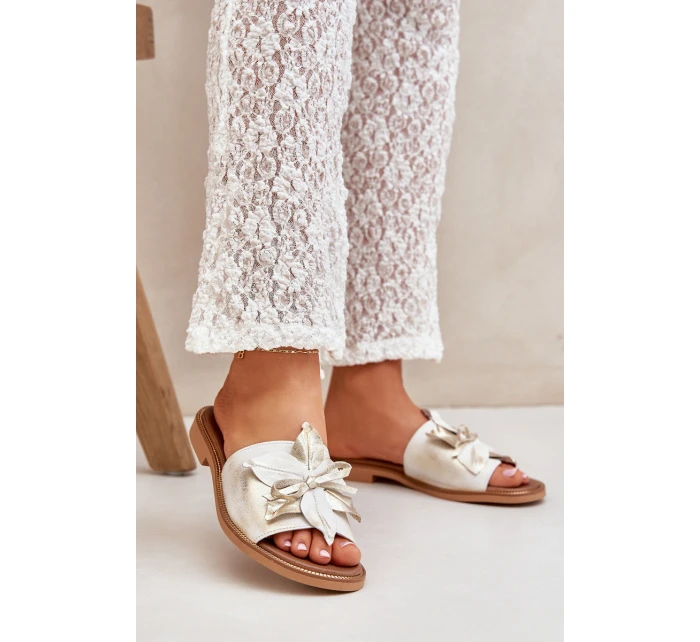 Klapki Z Ozdobą Skóra Naturalna Zazoo 3667 Złoty Przecierany Klapki Z Ozdobą Skóra Naturalna Zazoo 3667 Złoty Przecierany