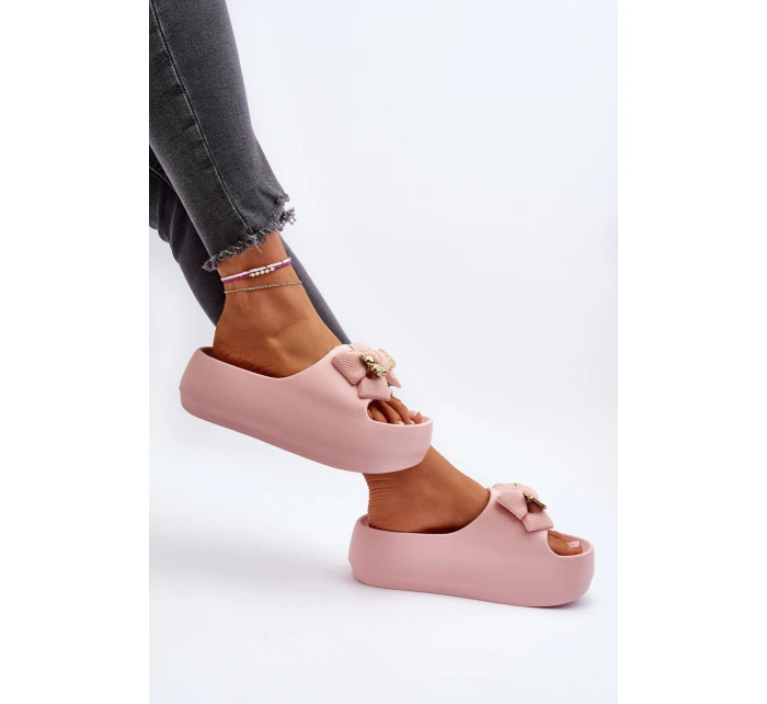 Dámské žabky s mašlí Růžové model 21652092 - Boto