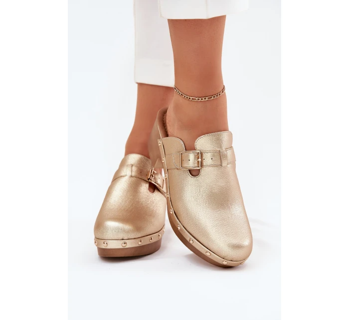 Dámské sandály na podpatku se sponou zlaté model 21700151 - Boto Dámské sandály na podpatku se sponou zlaté model 21700151 - Boto