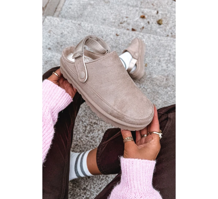 Damskie Kapcie Ocieplane Futerkiem Na Platformie Beżowe Azida Damskie Kapcie Ocieplane Futerkiem Na Platformie Beżowe Azida