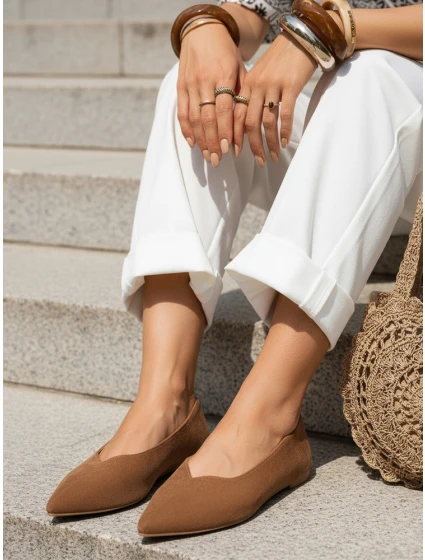 Dámske semišové špicaté baleríny hnedé FashionStreet ZY1349