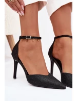 Lesklé lodičky s páskem černé model 21788298 - Boto Lesklé lodičky s páskem černé model 21788298 - Boto