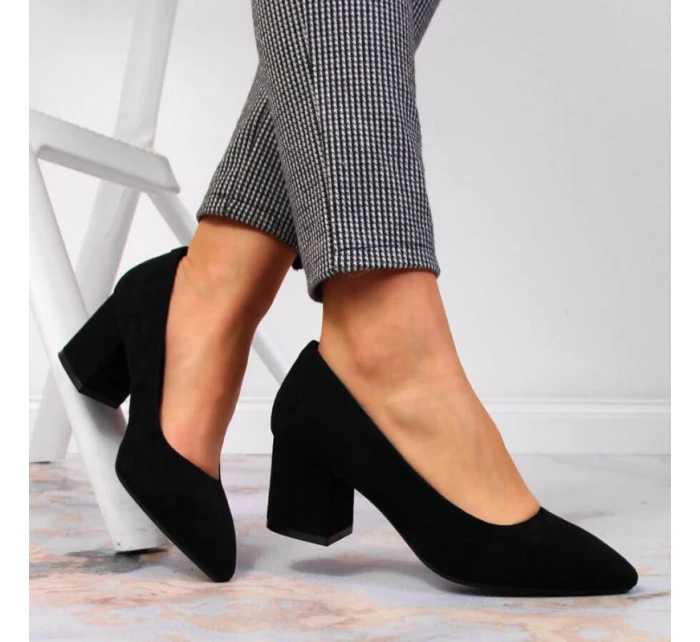 Sergio Leone W SK358A čierne lodičky na podpätku