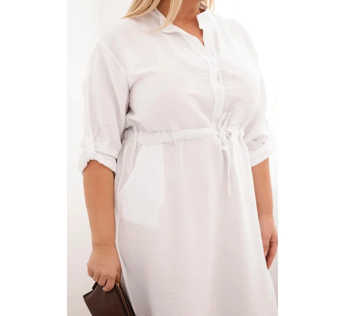 Dámské šaty z viskózy Plus Size s knoflíky a vázáním v pase bílá