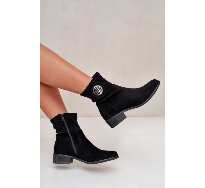 Dámské kotníčkové boty na ploché podrážce se zipem béžové model 21668028 - Boto