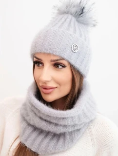 Dámska zimná súprava s bambulou a komínom šedá