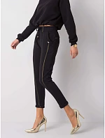 Spodnie dresowe RV DR model 22188159 czarny - FPrice Spodnie dresowe RV DR model 22188159 czarny - FPrice