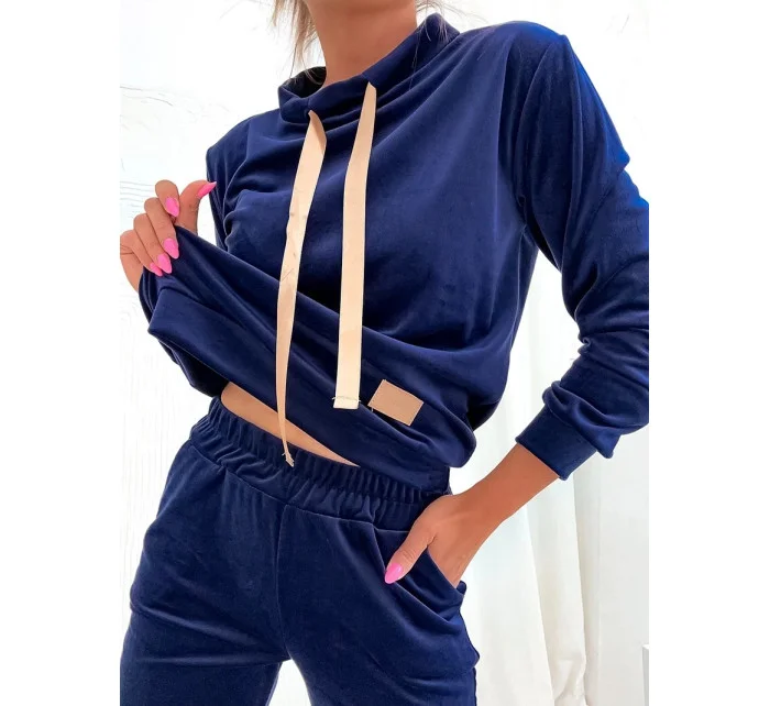 Tmavomodrá dámska velúrová súprava (637)