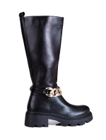 Krásne čierne ploché topánky na podpätku pre ženy Krásne čierne ploché topánky na podpätku pre ženy