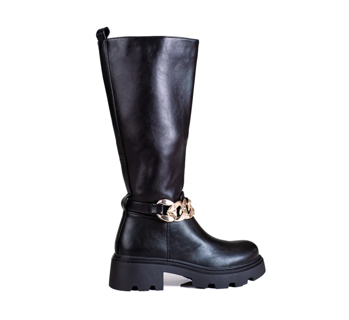 Krásne čierne ploché topánky na podpätku pre ženy Krásne čierne ploché topánky na podpätku pre ženy