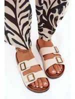 Papuče model 216123 Krok vo veľkom štýle Papuče model 216123 Krok vo veľkom štýle