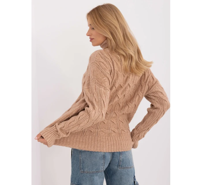 Sweter AT SW model 20463784 camelowy - FPrice Sweter AT SW model 20463784 camelowy - FPrice