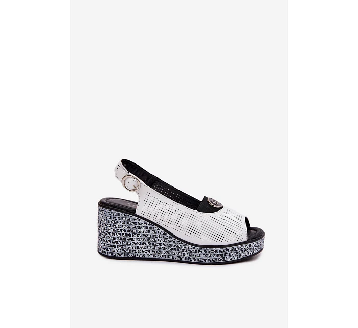 Kožené sandály na platformě model 22101381 bílé - S.Barski Kožené sandály na platformě model 22101381 bílé - S.Barski