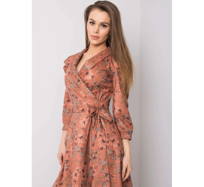 Sukienka LK SK model 20513990 ciemny pomarańczowy - FPrice Sukienka LK SK model 20513990 ciemny pomarańczowy - FPrice