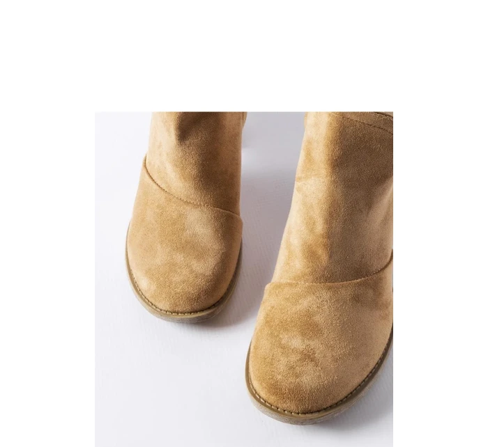 Topánky na podpätku model 206573 Solea Topánky na podpätku model 206573 Solea