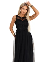 672-4 Romantické maxi šaty s vyšívanou krajkou a tylem - černé