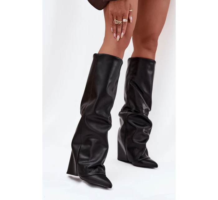 Topánky na podpätku model 216991 Krok vo veľkom štýle