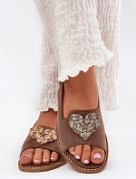 Sandały Damskie Z Ozdobnym Sercem S.Barski KV27-018 Ciemnobeżowe