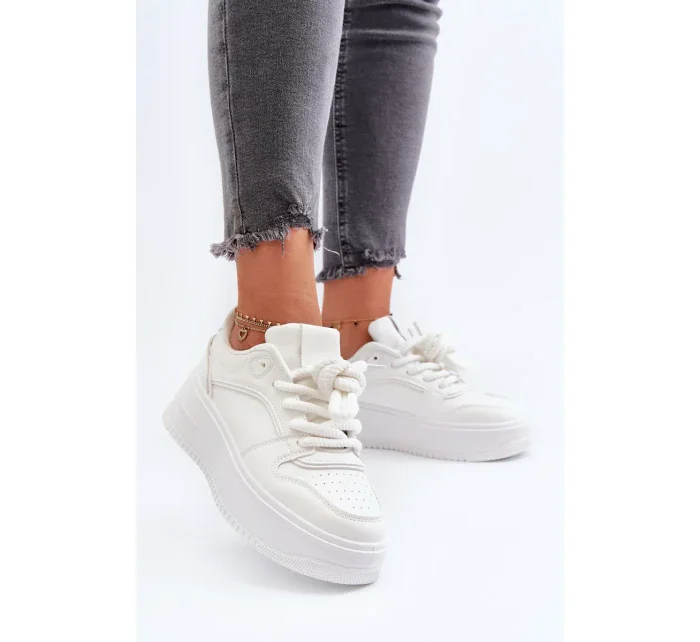 Dámske tenisky na platforme Vhisper z eko kože Dámske tenisky na platforme Vhisper z eko kože