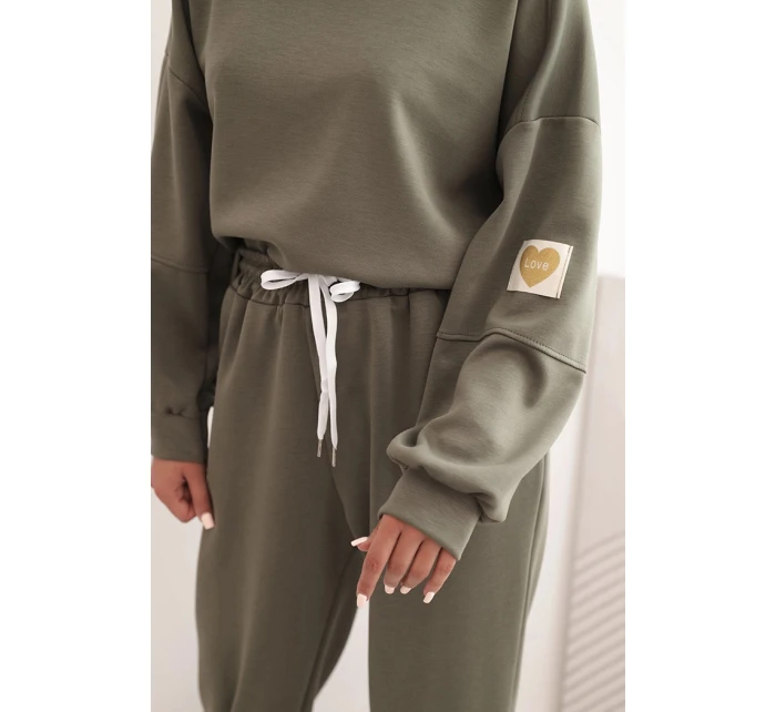 Komplet dámský máslový s volnou mikinou a kalhotami s nápisem LOVE khaki