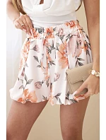Dámske viskózové šortky s kvetinovým vzorom a viazaním v páse oranžové