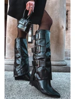 Dámské kozačky na platformě s ohnutým horním lemem a stříbrnými přezkami Černé Sarisse