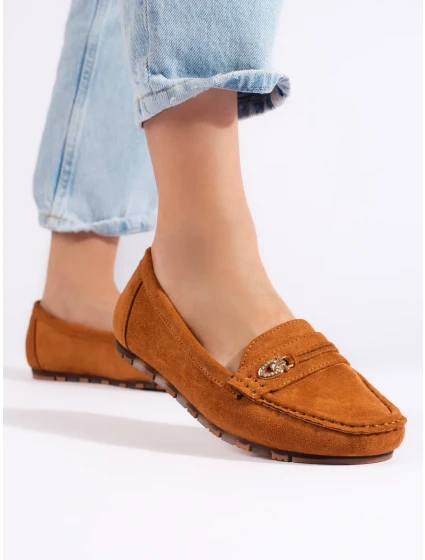 Módne hnedé dámske mokasíny bez podpätku Módne hnedé dámske mokasíny bez podpätku