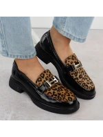 Kožené boty s leopardím vzorem lakované černé model 21904738 - VINCEZA